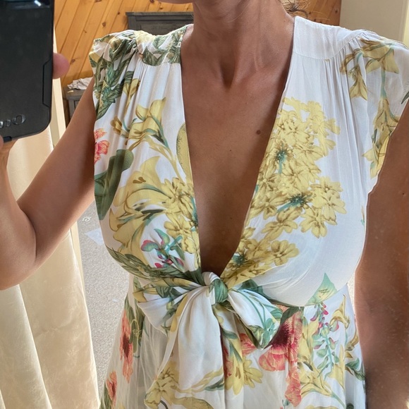 Banjul Floral Dress - Picture 5 of 5